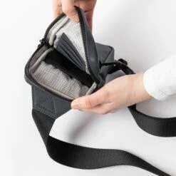 Aunts & Uncles Iwako Japan Nishi Phonebag Dark Shadow -Herentassen Verkoop image 2928